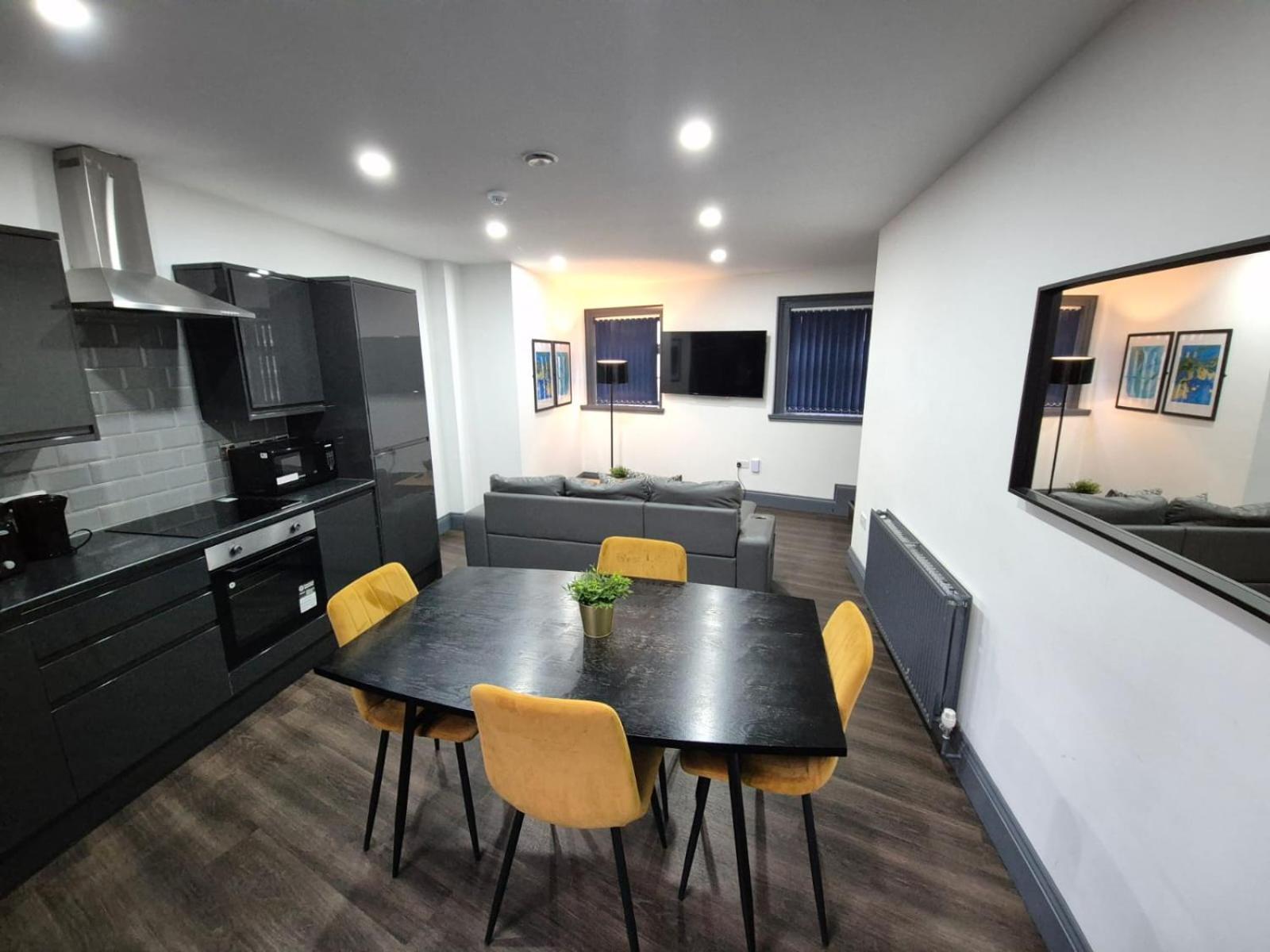 Temple Court By Ustay Aparthotels ลิเวอร์พูล ภายนอก รูปภาพ